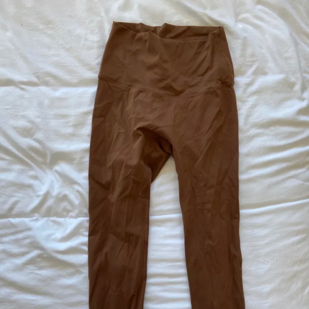 First Health Performance Leggings
